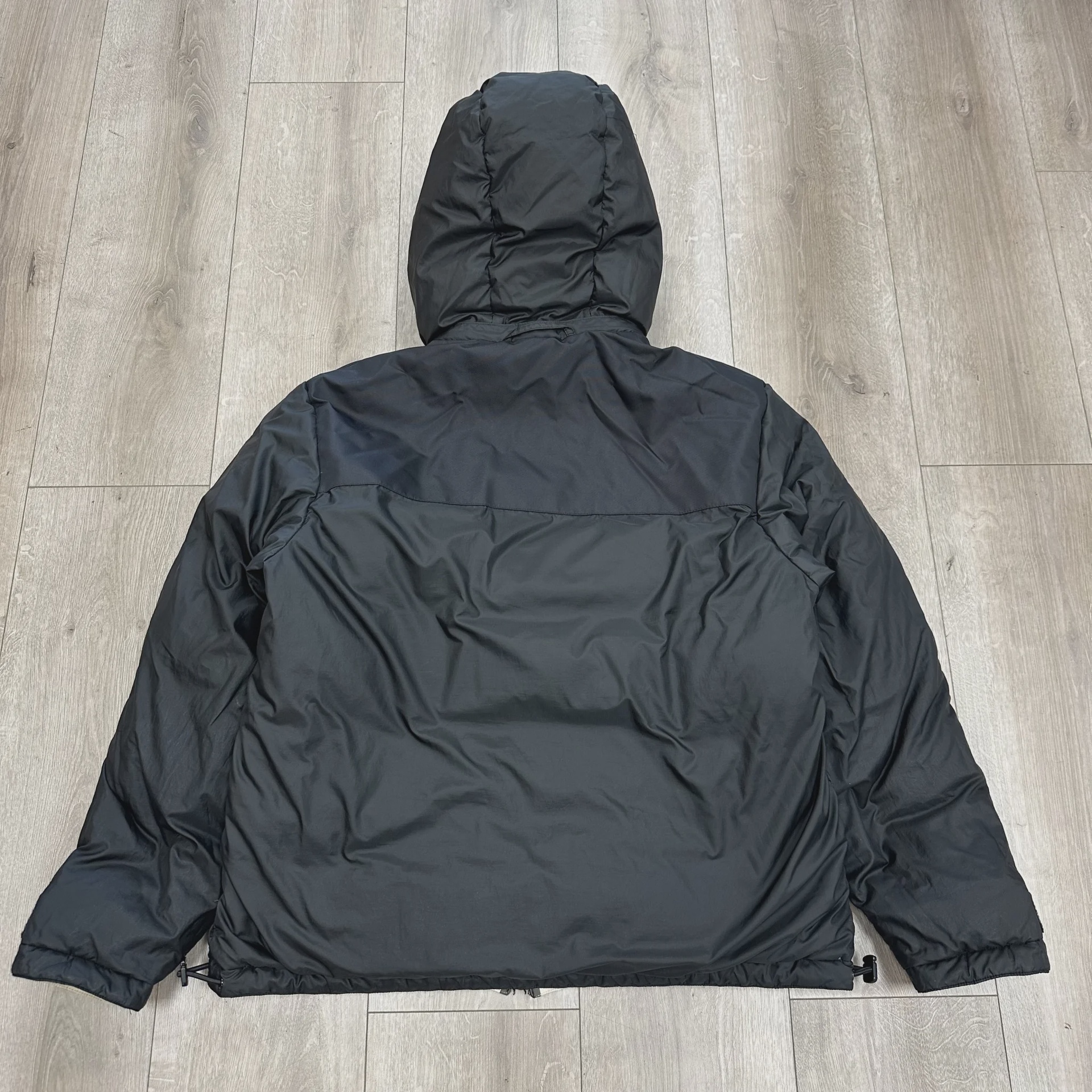 Burberry Reversible Check Puffer Jacket • Pre-Owned [8137] - photo 2