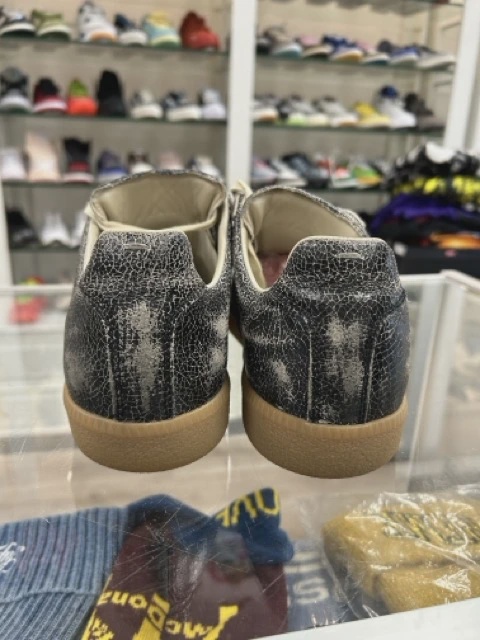 Maison Margiela Replica Black White Distressed No Box • Pre-Owned [3001] 4