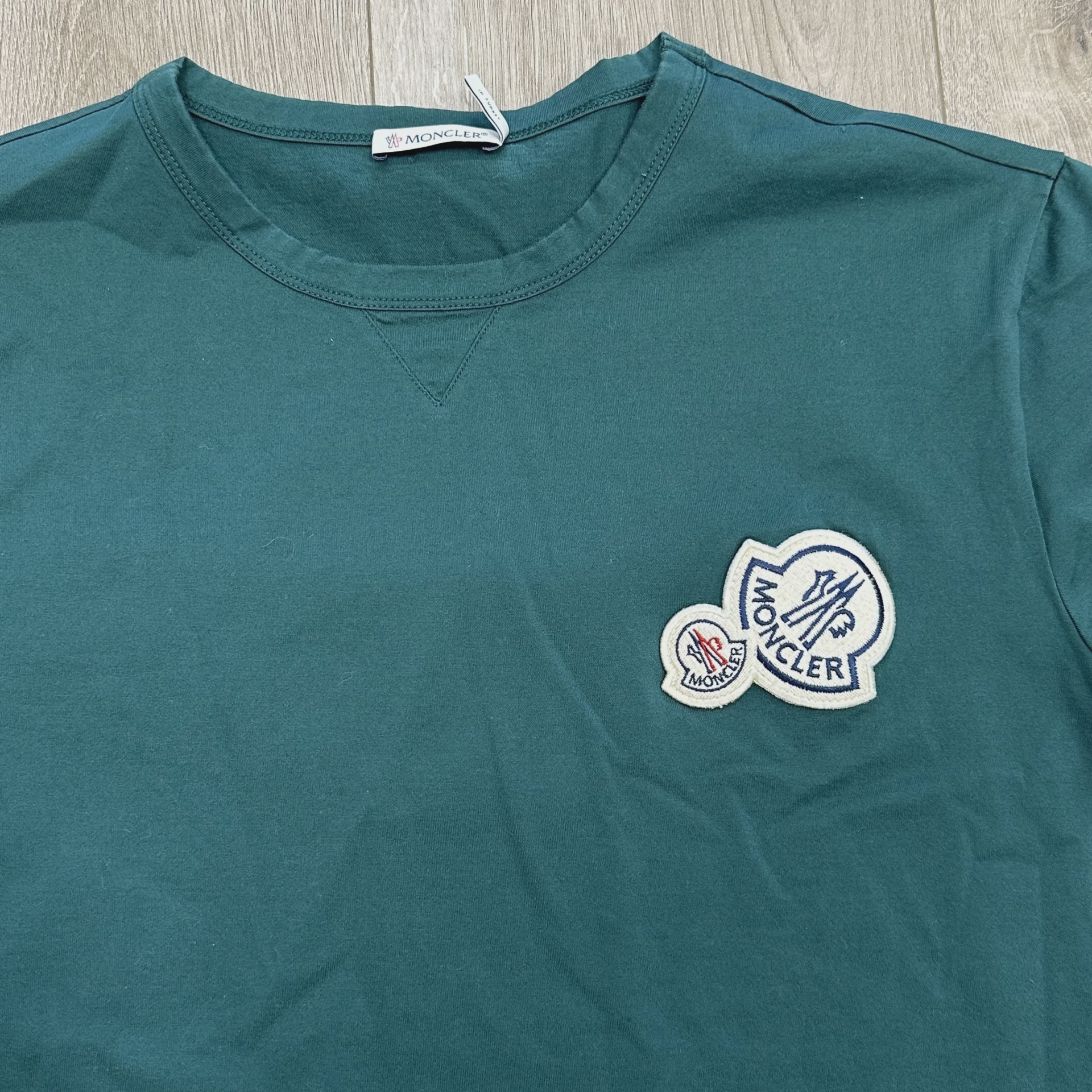 Moncler tee • Pre-Owned [4715] 6