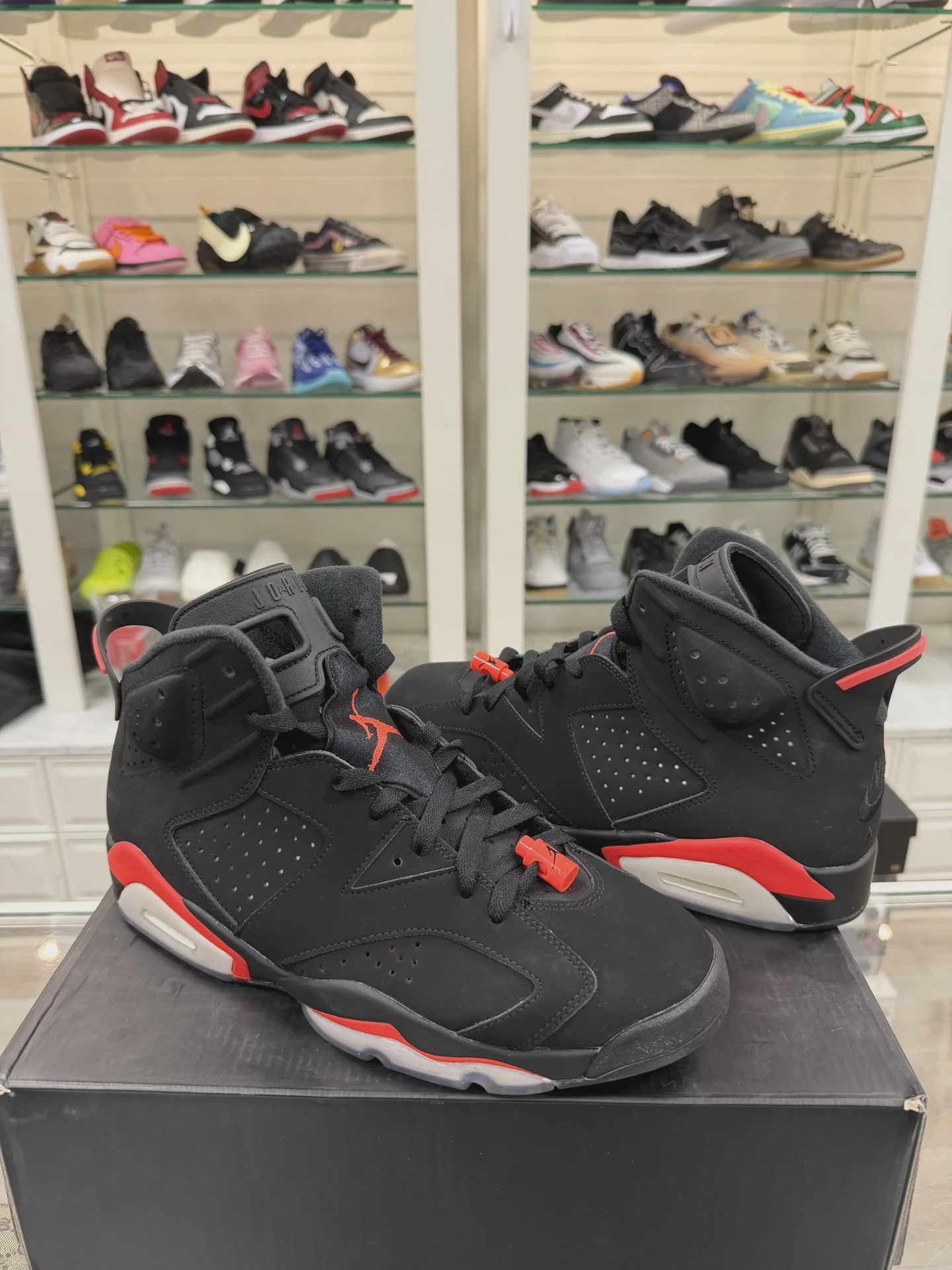 Jordan Jordan 6 Retro Black Infrared (2019) - Size US M 10