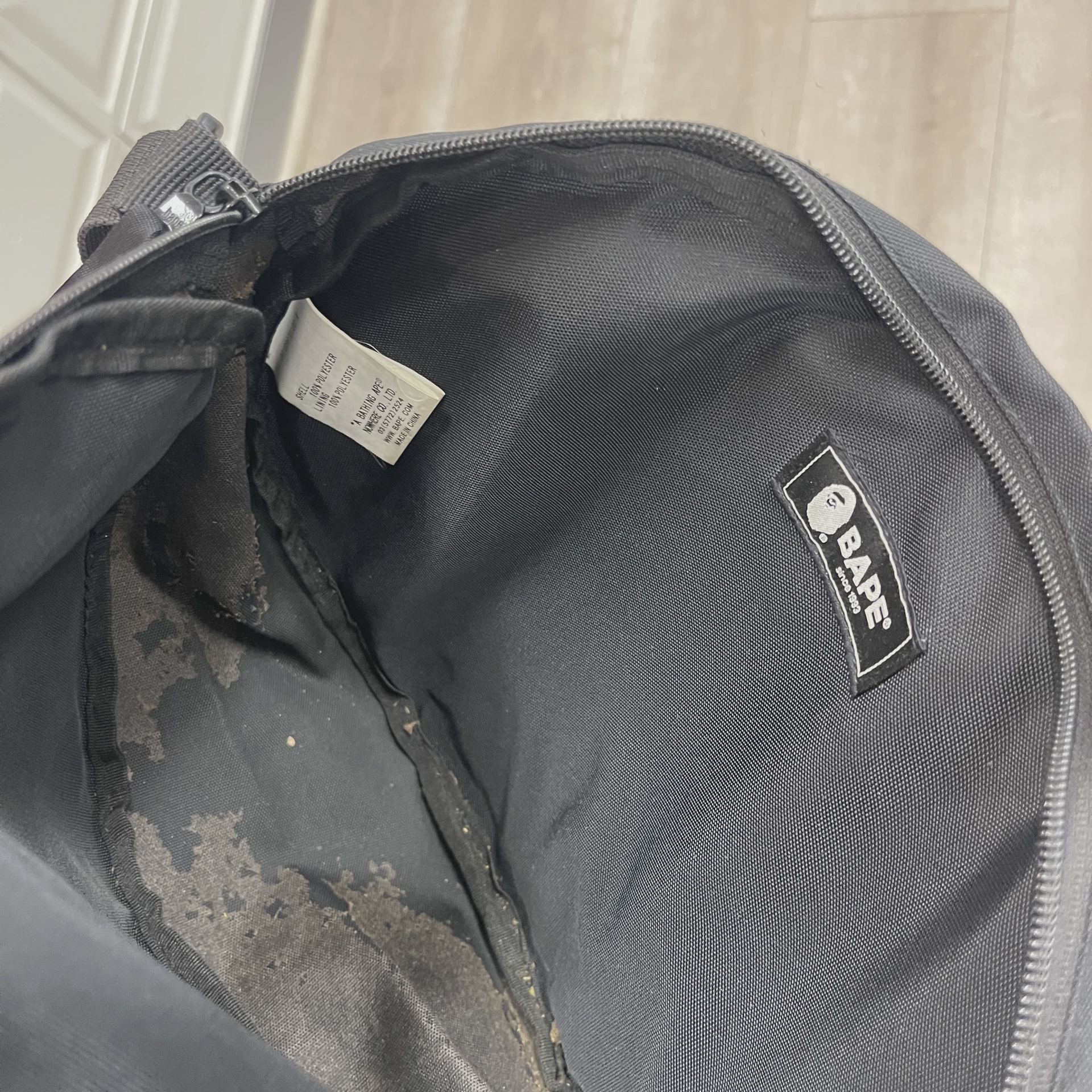 BAPE Family Bag Black • Pre-Owned [1873] 3