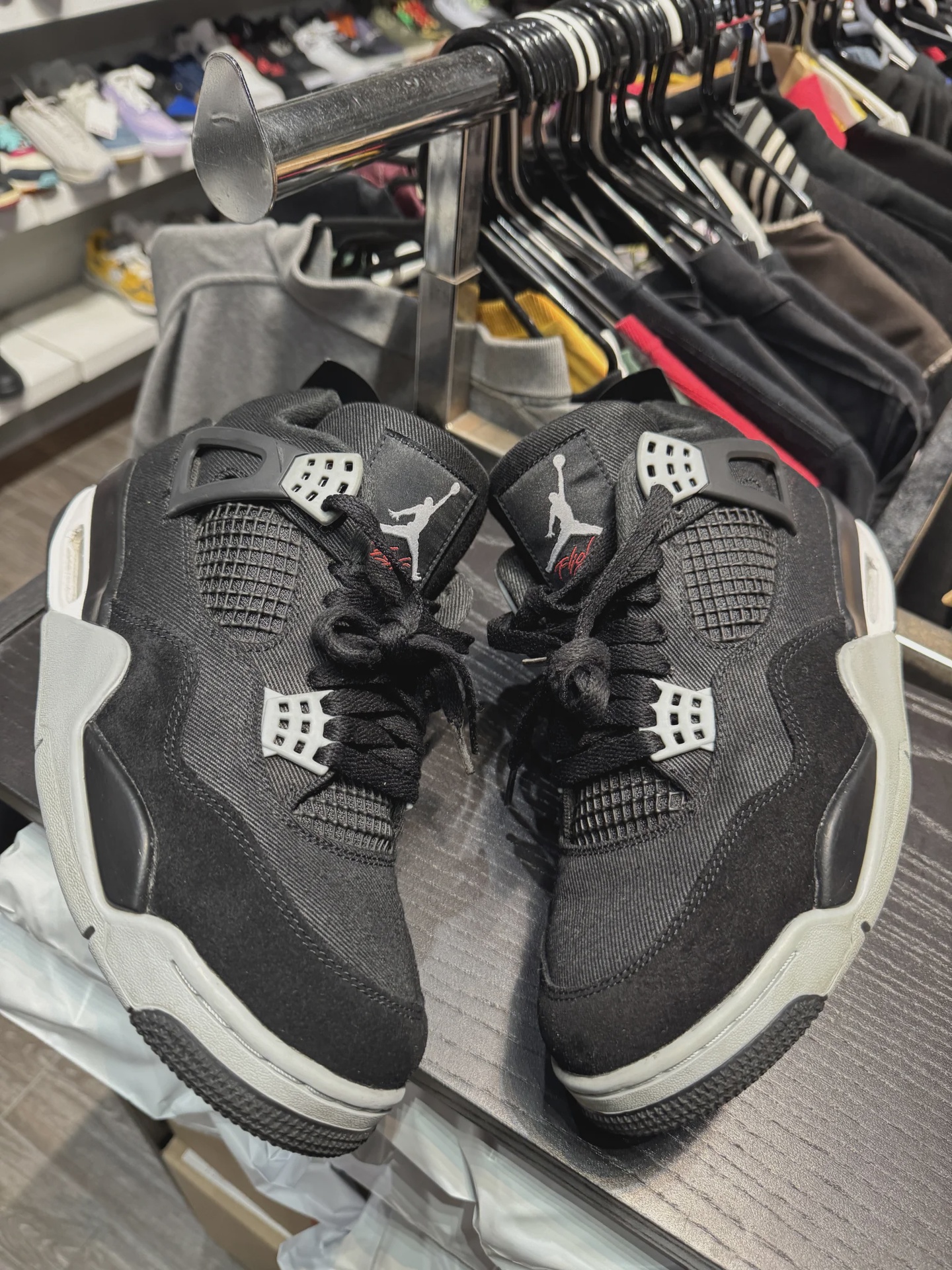 Jordan Air Jordan 4 Retro SE Black Canvas (No Box) - Size US M 9.5