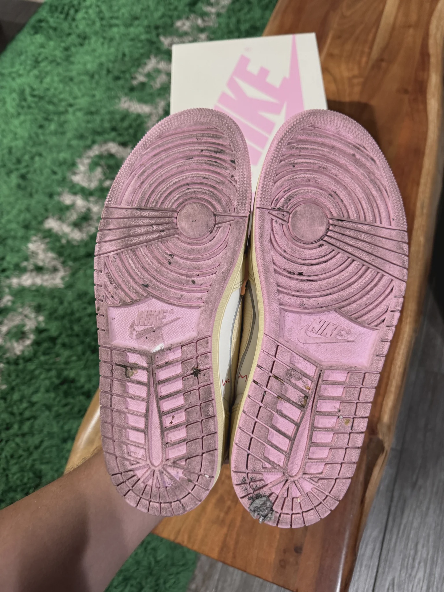Air Jordan 1 Retro Low Original SP Travis Scott Shy Pink • Pre-Owned [4373] - photo 4