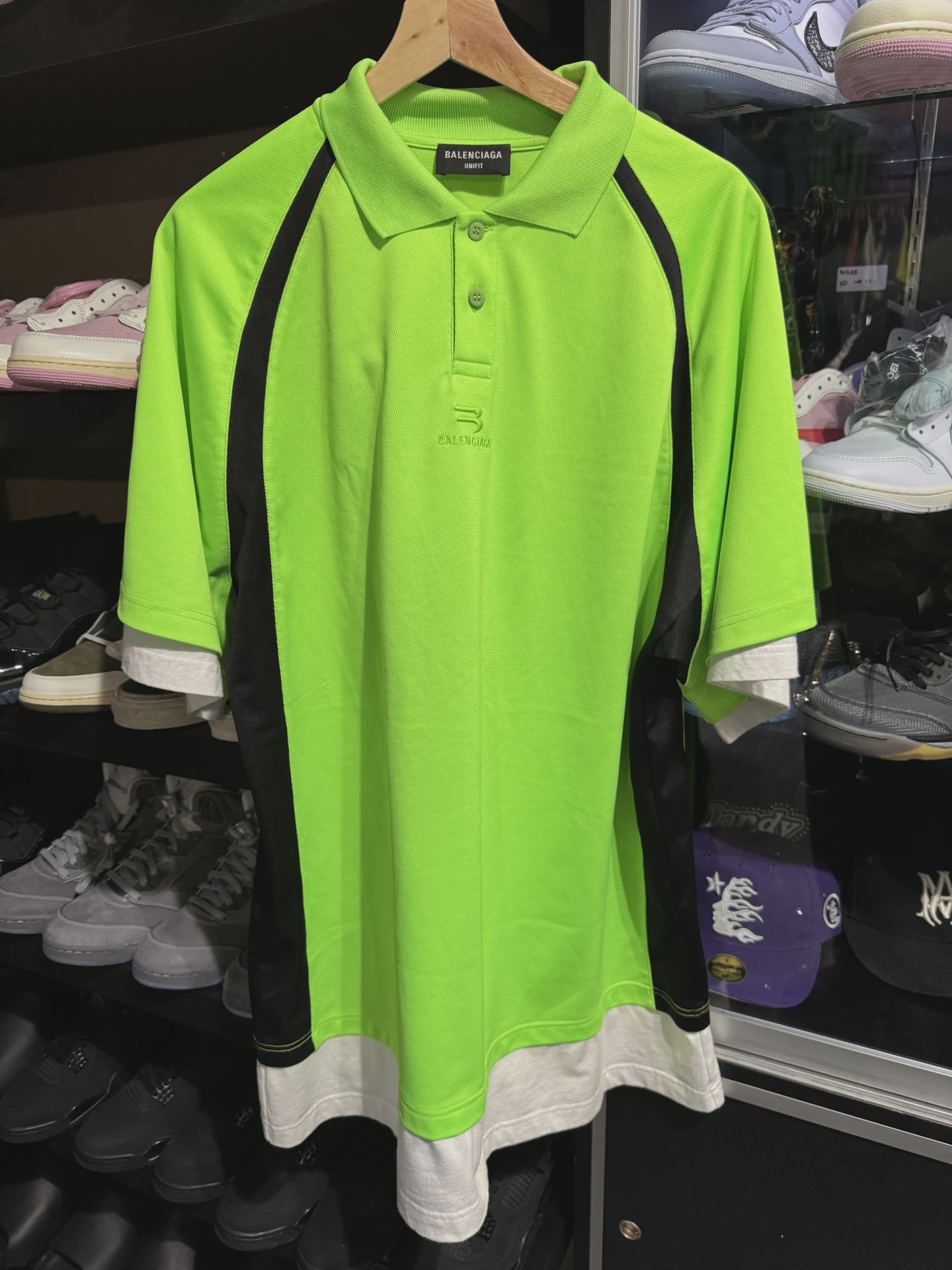 Balenciaga Embroidery Polo Shirt Neon Green M • Pre-Owned [2035] - photo 1