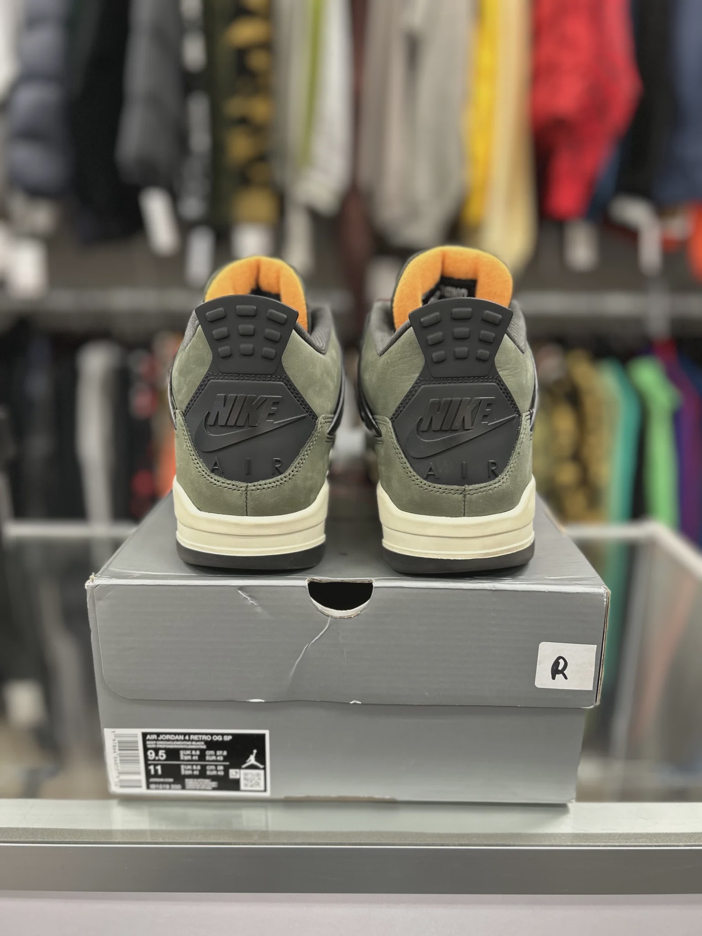 Air Jordan 4 Retro Original SP Undefeated (2025) • Pre-Owned [4301] - photo 4