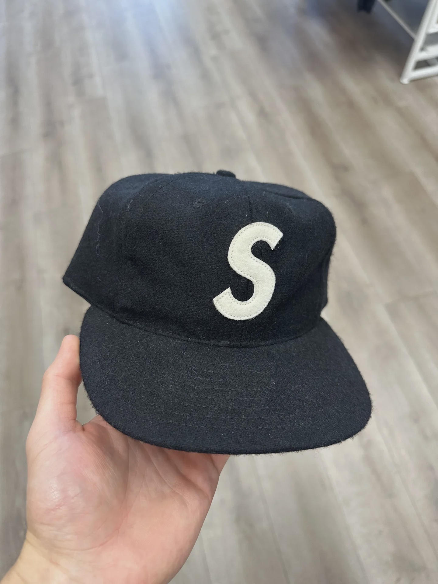 SS23 Supreme x Ebbets S Logo Fitted 6-Panel 'Black' • Pre-Owned [3724] - photo 1