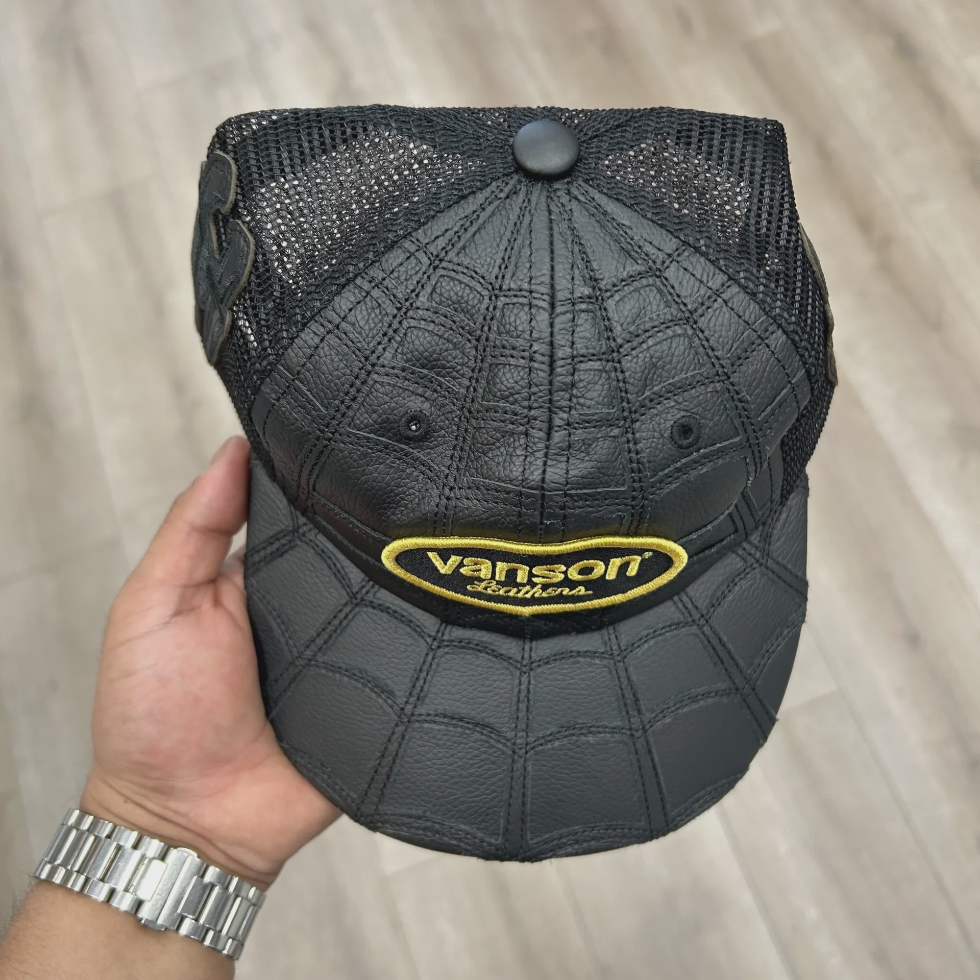 Supreme Vanson Leathers Spider-Man Mesh Back 6-Panel Hat • Pre-Owned [5721] - photo 3