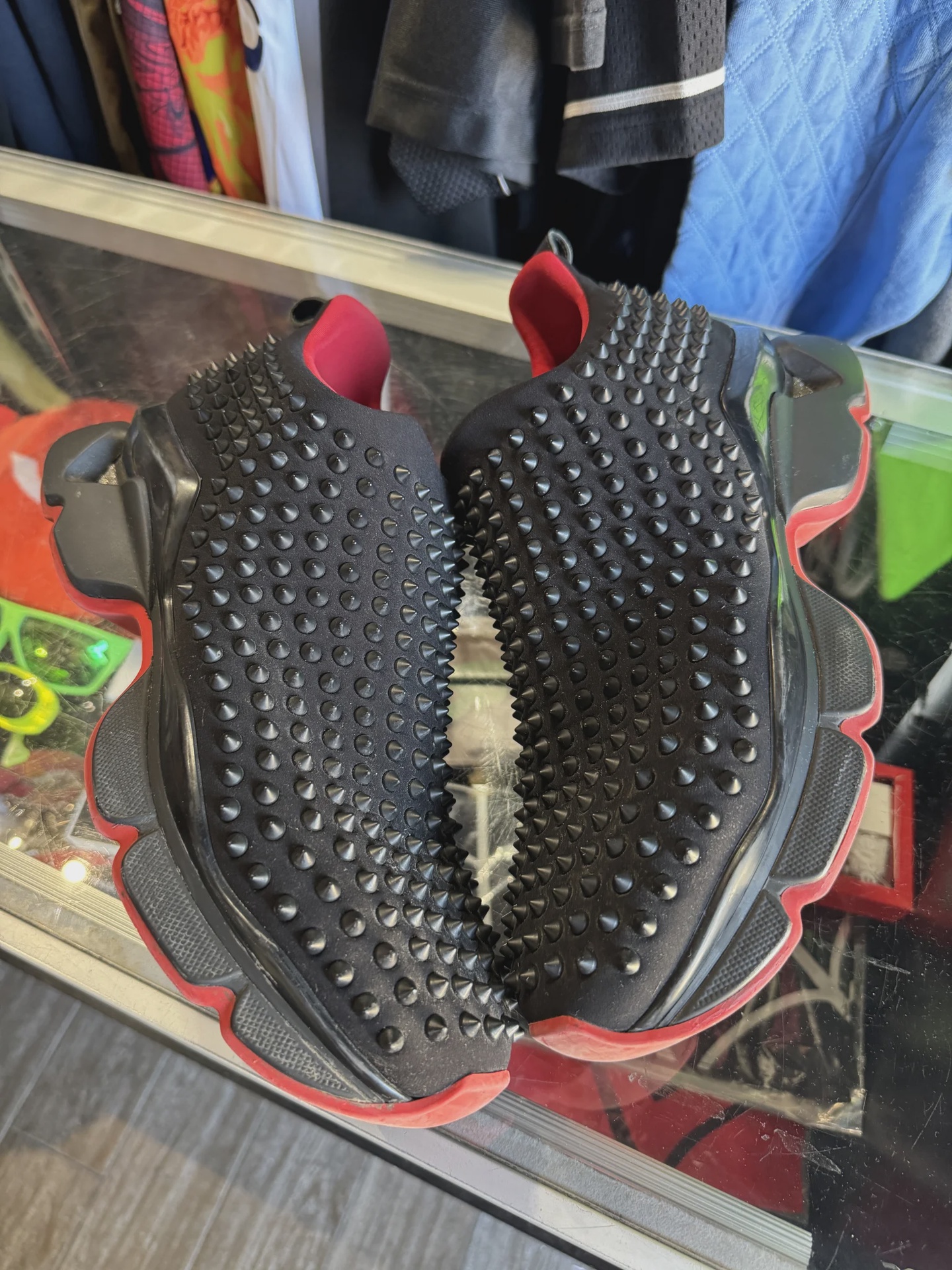 Christian Louboutin Spikes No Box 44.5 • Pre-Owned [8412] - photo 1
