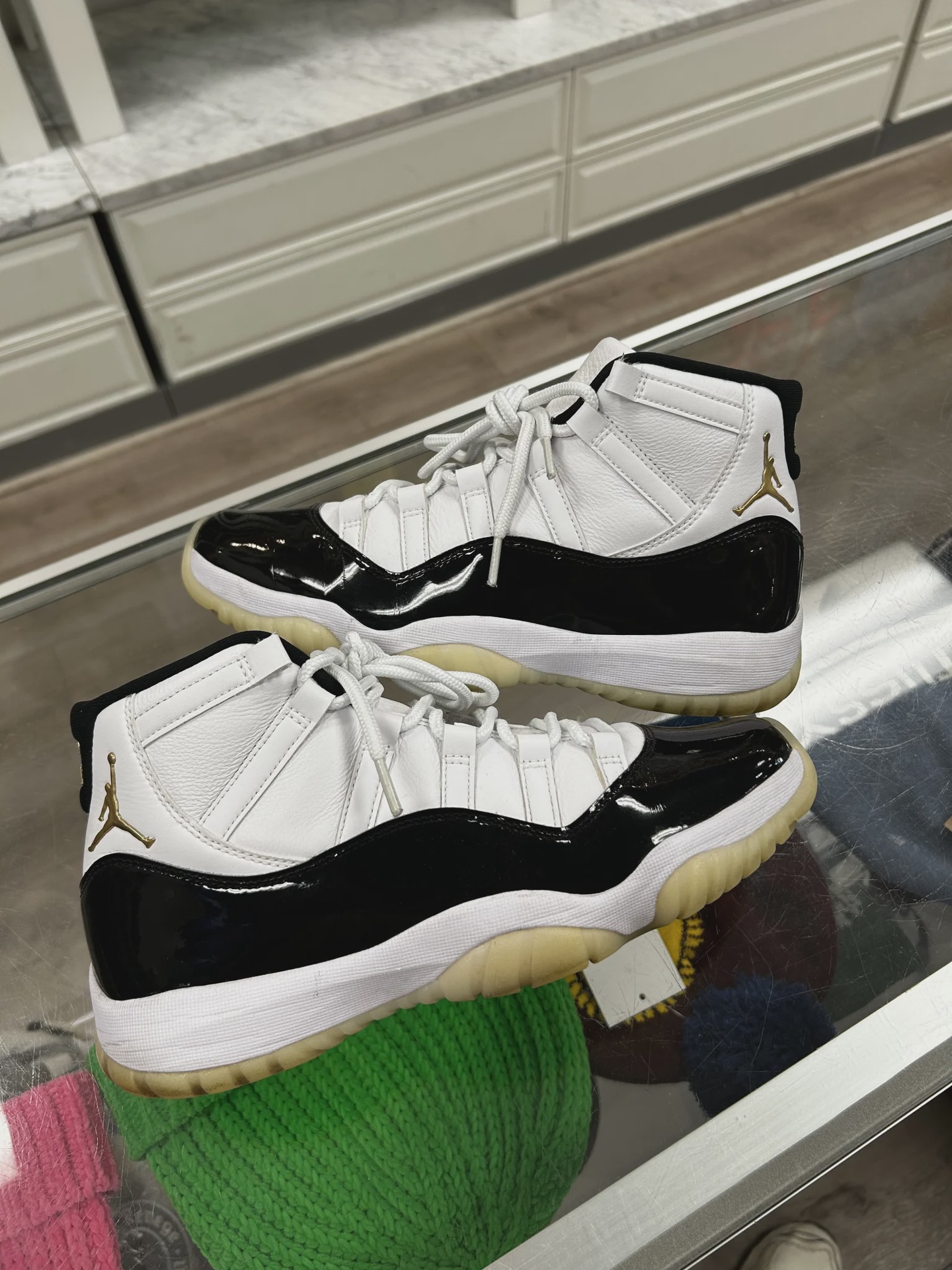 Air Jordan 11 Retro DMP Gratitude (2023) • Pre-Owned [0968] - photo 1