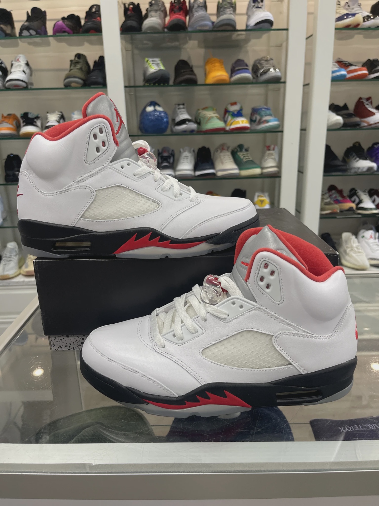 Air Jordan 5 Retro Fire Red Silver Tongue (2020) • Pre-Owned [8115] 8
