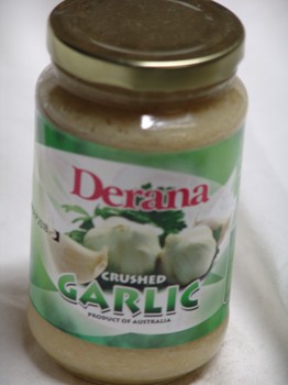 Derana Crushed Garlic 1 Kg