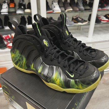 Nike Air Foamposite One ParaNorman • Pre-Owned [3564] - view 9