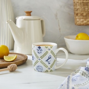 COASTAL TREASURES MUG