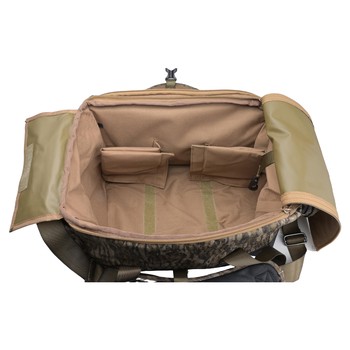 Game on Deluxe Mossy Oak Gear Bag 17L