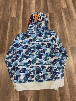 BAPE Blue Camo Hoodie XL • Pre-Owned [3320] - view 2