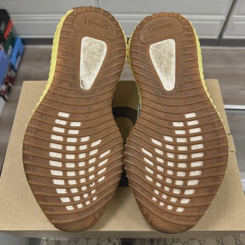 adidas Yeezy Boost 350 V2 Semi Frozen Yellow • Pre-Owned [7941] - view 6