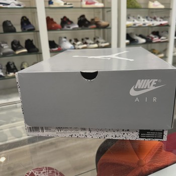 Air Jordan 5 Retro Wolf Grey (2026) • Pre-Owned [8121] - view 3