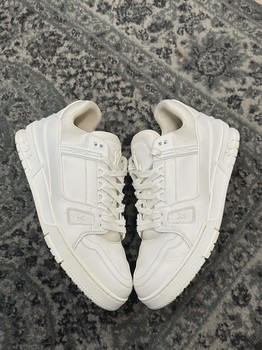 Louis Vuitton Trainer Low 'White' NO BOX • Pre-Owned [7763] - view 4