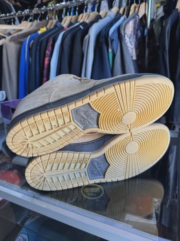 Nike SB Dunk Low Wheat • Pre-Owned [9977] - view 2