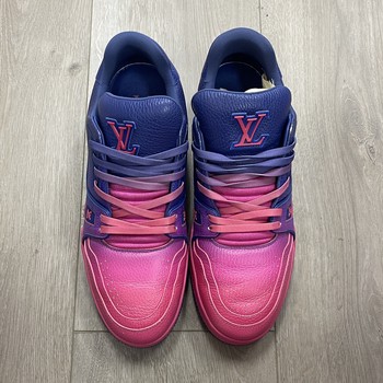 Louis Vuitton Trainer Pink Ombre - Pre-Owned - view 3