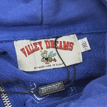 Vale Forever Classico "Valley Dreams" Zip Up Hoodie • Pre-Owned [8033] - view 5