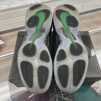 Nike Air Foamposite Pro Pine Green (2025) • Pre-Owned [7652] - view 4