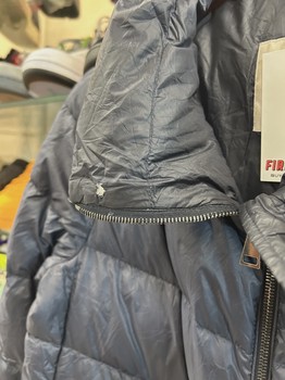 Moncler womens Puffer jacket navy • Pre-Owned [1155] - view 4