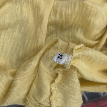 GV Gallery St. Berry Tee "Yellow" • Pre-Owned [1070] - view 9