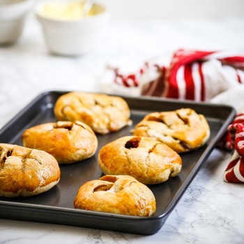 MASTERCLASS NON STICK BAKING TRAY - 39 X 27CM