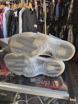 Air Jordan 11 Retro Cool Grey (2021) • Pre-Owned [3461] - view 3