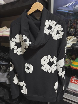 Denim Tears Black Hoodie M • Pre-Owned [1451] - view 2