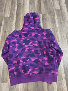 BAPE College Logo Purple Camo Hoodie  XXL • Pre-Owned [7204] - view 2