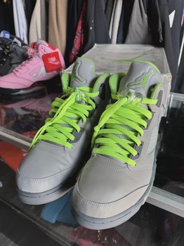 Air Jordan 5 Retro Green Bean (2022) • Pre-Owned [5886] - view 2