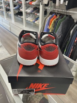 Air Jordan 1 Retro Low Original Chicago (2025) • Pre-Owned [9985] - view 3