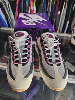 Nike Air Max 95 SB Cactus Flower • Pre-Owned [6000] - view 2
