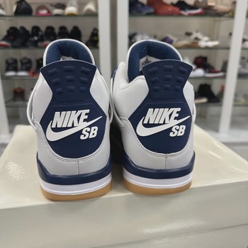 Jordan 4 Retro SB Navy • Pre-Owned [6652] - view 5