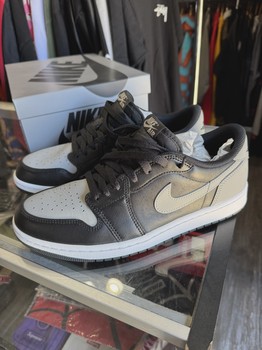 Air Jordan 1 Retro Low Original Shadow (2024) • Pre-Owned [0662] - view 2