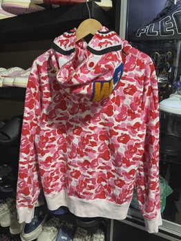 Bape Shark Hoodie Zip Pink XL • Pre-Owned [6503] - view 2