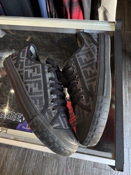 Fendi Black Monogram Sneaker No Box • Pre-Owned [7821] - view 2