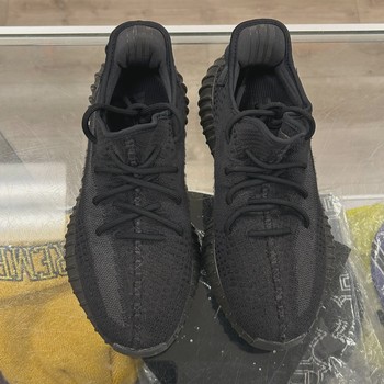 adidas Yeezy Boost 350 V2 Onyx • Pre-Owned [8594] - view 5