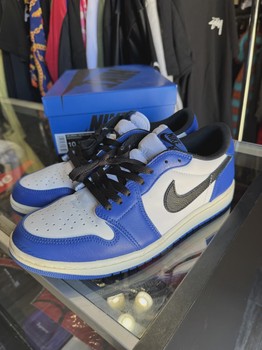 Air Jordan 1 Retro Low Original Game Royal Blue • Pre-Owned [3737] - view 2