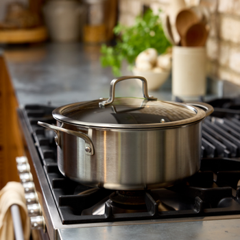STELLAR ZERO - CASSEROLE PAN WITH LID / 24CM
