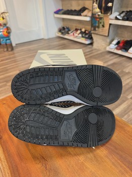 Nike SB Dunk Low Albino & Preto • Pre-Owned [4393] - view 3
