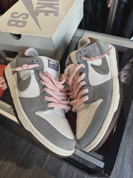 Nike SB Dunk Low Yuto Horigome • Pre-Owned [4637] - view 2