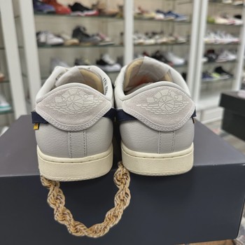 Air Jordan 1 Retro AJKO Low SP Union Sail Leather • Pre-Owned [9174] - view 5