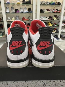 Air Jordan 4 Retro Fire Red (2020) • Pre-Owned [3464] - photo 5