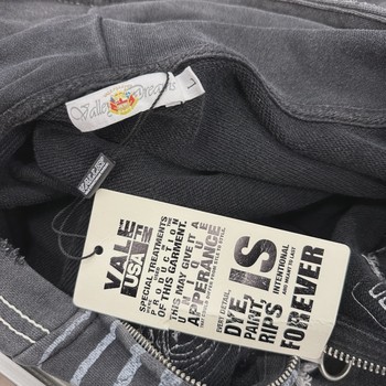 Vale Forever "Hypnotiq" Zip-Up Hoodie in Black • Pre-Owned [0720] - view 4