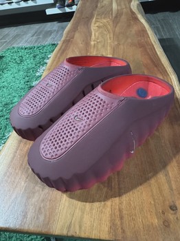 Nike Mind 001 Slide Team Red University Red No Box • Pre-Owned [4557] - view 2