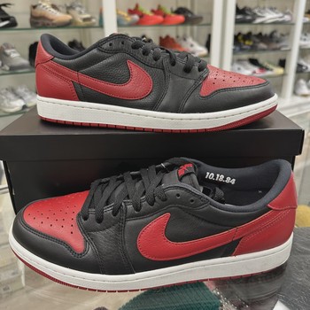Air Jordan 1 Retro Low Original Banned • Pre-Owned [7913] - view 4