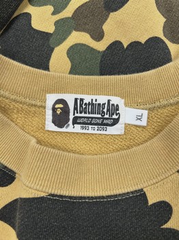 BAPE 1st Camo Printed Zip Shark Crewneck Yellow • Pre-Owned [1507] - view 2